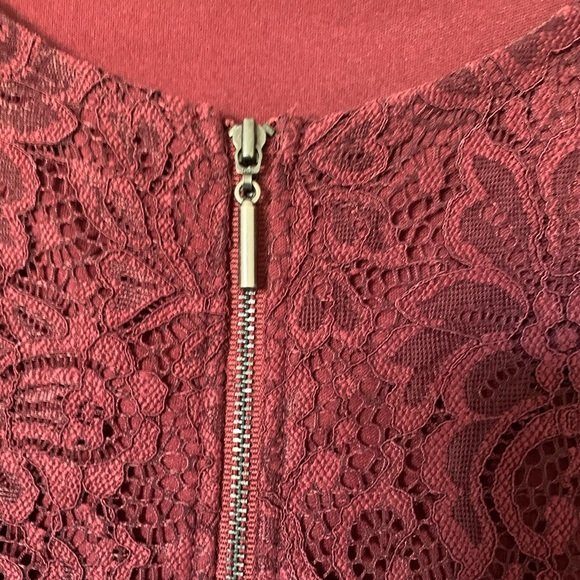 Dress - Picture 5 of 5